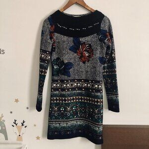 TATU Tunic Dress Women's Size 2 Boho Floral Winter Long Sleeve Herringbone